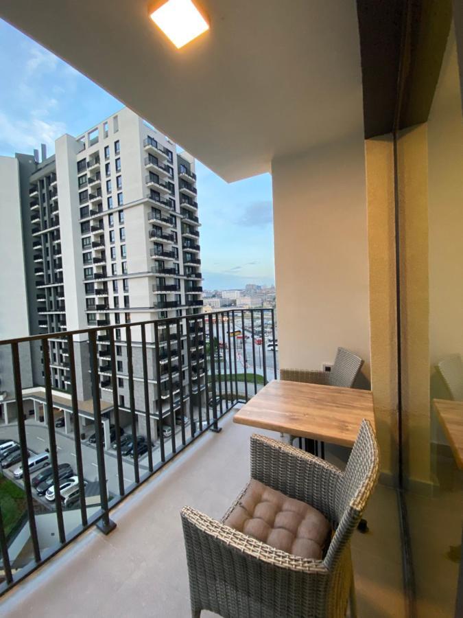 Symphony707 - Waterfront Apartment *