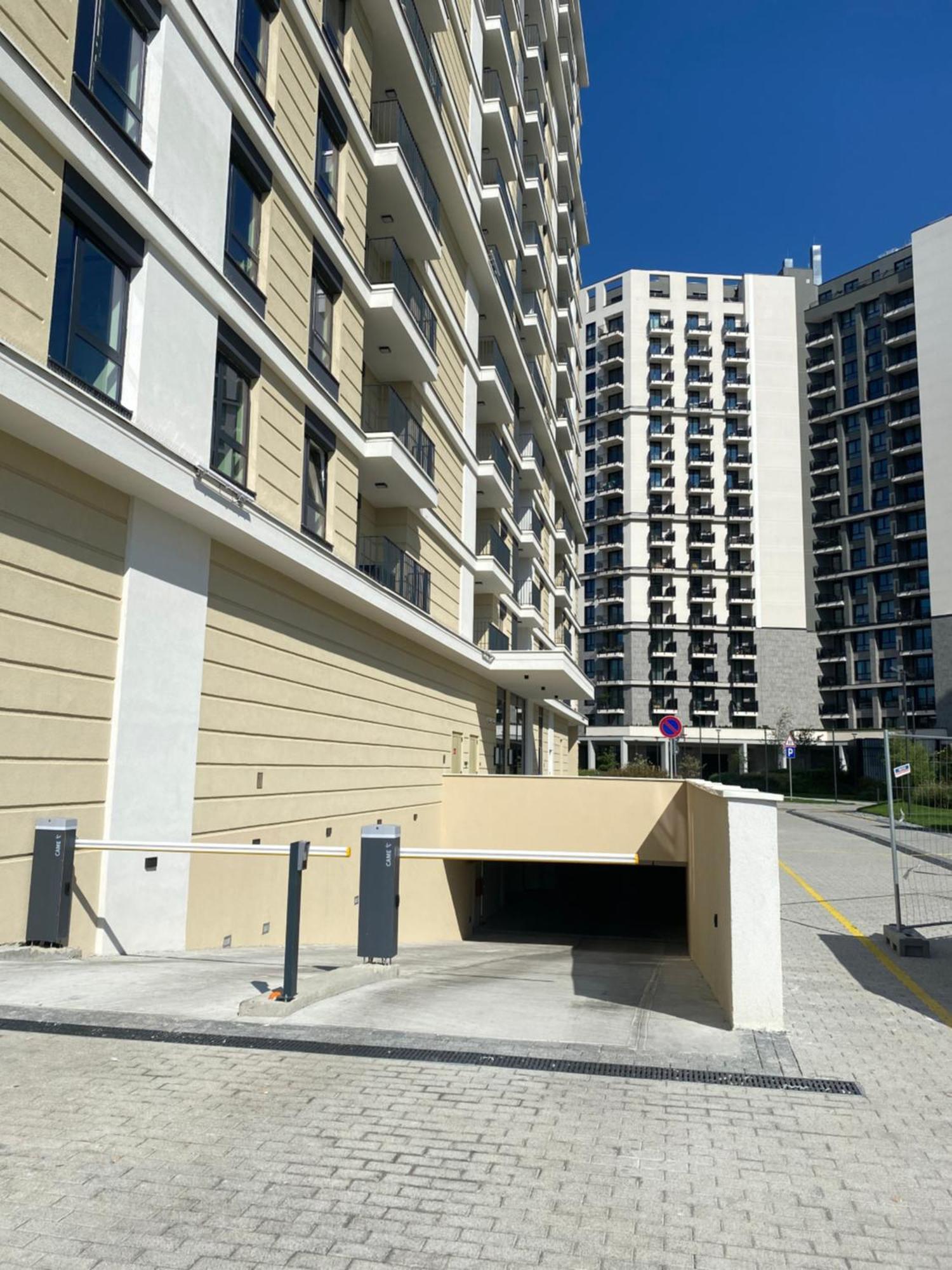 Symphony707 - Waterfront Apartment Belgrade